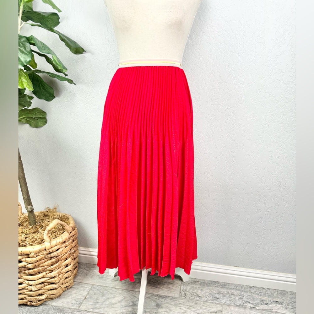 Idano Vibrant Red Pleated High Waist Midi Skirt